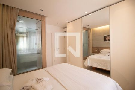 Suíte de apartamento para alugar com 2 quartos, 83m² em Ipanema, Rio de Janeiro