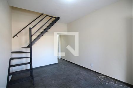 Sala de casa à venda com 2 quartos, 60m² em Curicica, Rio de Janeiro