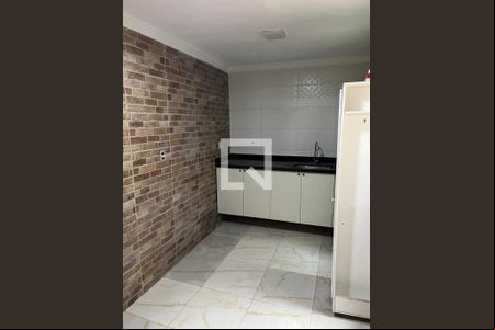 Cozinha de casa para alugar com 1 quarto, 55m² em Irajá, Rio de Janeiro