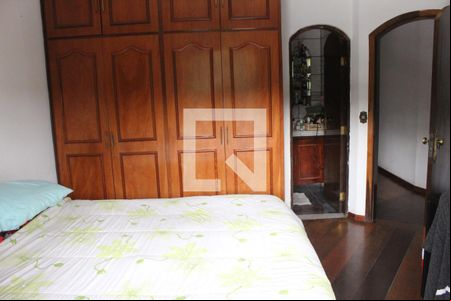 Suíte 1 de casa para alugar com 5 quartos, 520m² em Granja Carolina, Osasco