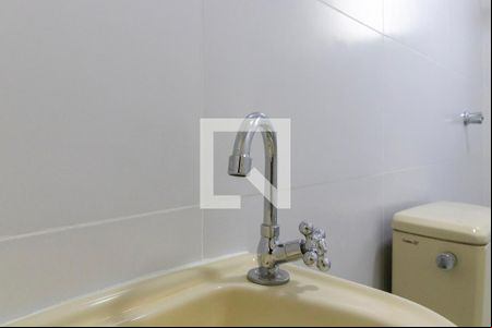 Banheiro - torneira de casa para alugar com 1 quarto, 60m² em Ponte Preta, Campinas
