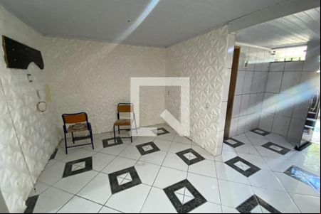 Sala de casa para alugar com 2 quartos, 101m² em Jardim Vinte E Cinco de Agosto, Duque de Caxias