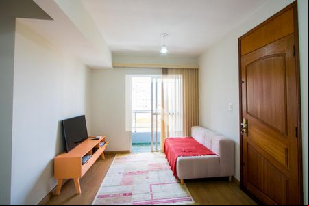Sala de apartamento para alugar com 2 quartos, 59m² em Vila Assunção, Santo André