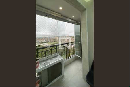 Apartamento à venda com 3 quartos, 55m² em Jardim Tupanci, Barueri