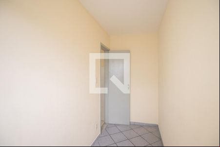 Quarto 2 de apartamento para alugar com 1 quarto, 56m² em Jardim Alcântara, São Gonçalo