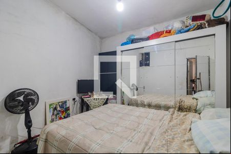 Quarto de casa à venda com 2 quartos, 100m² em Vila Joao Pessoa, Porto Alegre