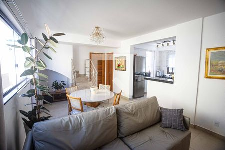 Sala de apartamento à venda com 3 quartos, 190m² em Minas Brasil, Belo Horizonte