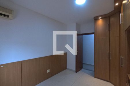Quarto 1 de apartamento para alugar com 3 quartos, 216m² em Pompéia, Santos
