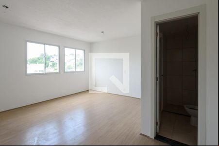 Quarto de kitnet/studio para alugar com 1 quarto, 32m² em Santo Cristo, Rio de Janeiro