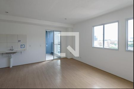 Sala de kitnet/studio para alugar com 1 quarto, 32m² em Santo Cristo, Rio de Janeiro