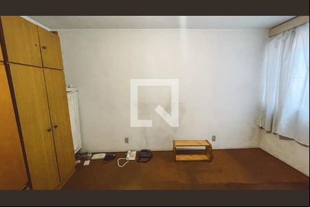 Quarto 1 de apartamento para alugar com 2 quartos, 70m² em Conjunto Residencial Novo Pacaembu, São Paulo