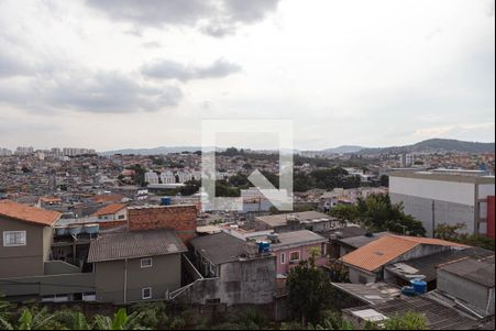 Vista  de apartamento para alugar com 2 quartos, 40m² em Jardim Cocaia, Guarulhos