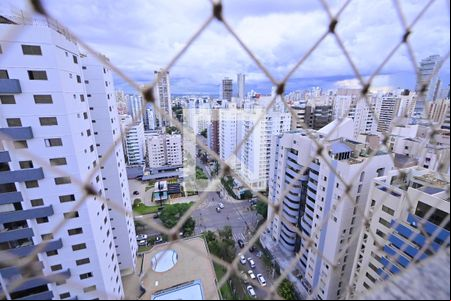 Varanda Vista de apartamento para alugar com 5 quartos, 120m² em Setor Bueno, Goiânia