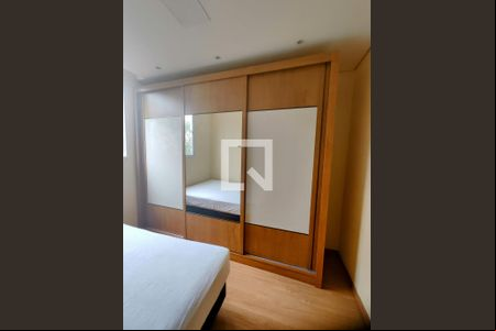 Quarto 1 de apartamento para alugar com 2 quartos, 50m² em Chacaras Reunidas Santa Terezinha, Contagem