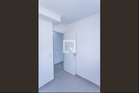 Quarto 1 de apartamento para alugar com 2 quartos, 37m² em Vila Nina, São Paulo
