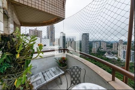 Varada da Sala  de apartamento para alugar com 1 quarto, 38m² em Vale do Sereno, Nova Lima