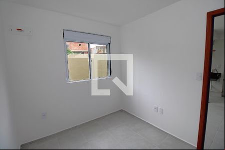 Quarto 1 de apartamento para alugar com 2 quartos, 60m² em Del Castilho, Rio de Janeiro