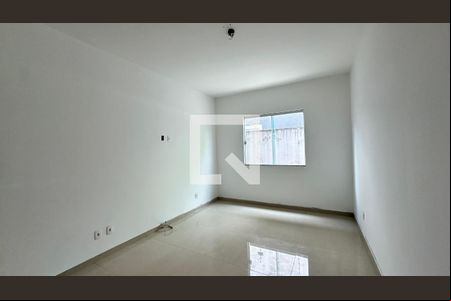 Quarto 1 de casa de condomínio para alugar com 3 quartos, 240m² em Vargem Pequena, Rio de Janeiro