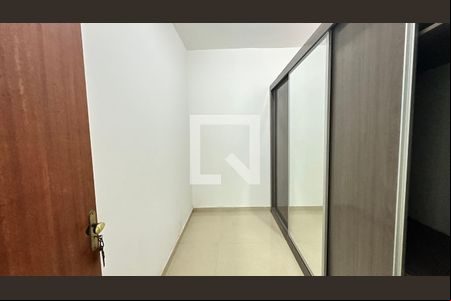 Closet de casa de condomínio para alugar com 3 quartos, 240m² em Vargem Pequena, Rio de Janeiro