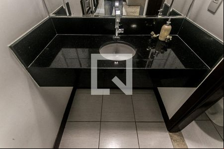 Lavabo Sala de apartamento para alugar com 2 quartos, 120m² em Costa Azul, Salvador