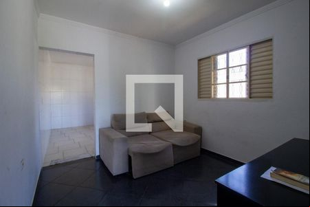 Sala de casa para alugar com 1 quarto, 70m² em Vila Helena, Sorocaba