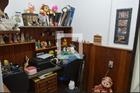 Escritório de casa para alugar com 4 quartos, 260m² em Curicica, Rio de Janeiro