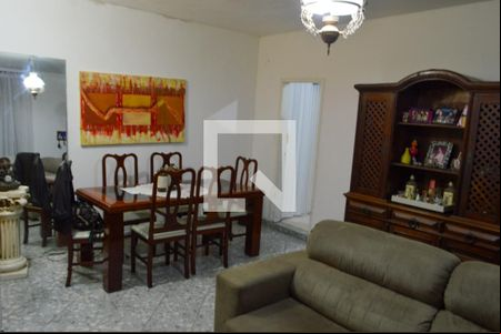 Sala de casa para alugar com 4 quartos, 260m² em Curicica, Rio de Janeiro