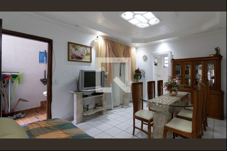 Sala de Jantar de casa à venda com 3 quartos, 389m² em Vila Nhocuné, São Paulo