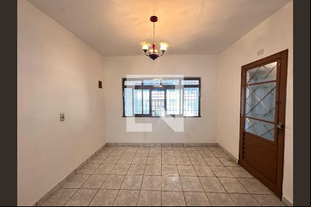 Sala de casa para alugar com 3 quartos, 125m² em Cidade Jardim Cumbica, Guarulhos