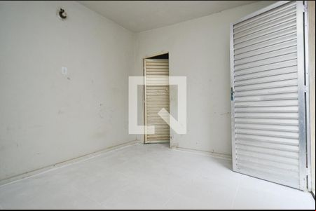 Sala de casa para alugar com 1 quarto, 30m² em Santa Cruz, Belo Horizonte