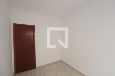 Quarto 1 de apartamento para alugar com 2 quartos, 40m² em Jaqueline, Belo Horizonte