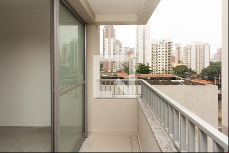 Varanda de kitnet/studio à venda com 1 quarto, 25m² em Vila Olímpia, São Paulo