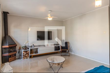Sala de casa para alugar com 3 quartos, 140m² em Azenha, Porto Alegre