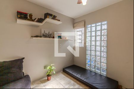 Quarto 1 de casa para alugar com 3 quartos, 140m² em Azenha, Porto Alegre