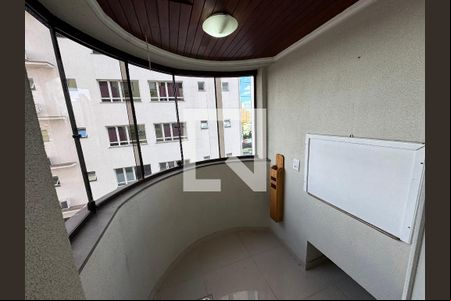 Varanda Sala de apartamento à venda com 1 quarto, 50m² em Centro, São Leopoldo