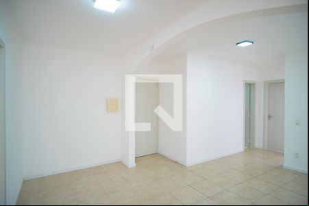 Sala de apartamento para alugar com 2 quartos, 82m² em São João, Porto Alegre
