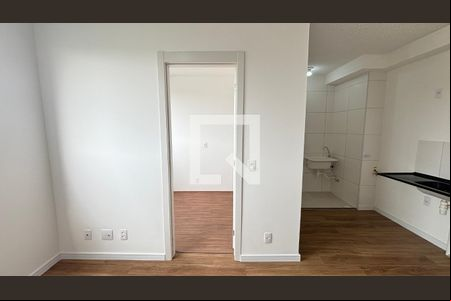 Sala  de apartamento para alugar com 2 quartos, 34m² em Santa Maria, Santo André