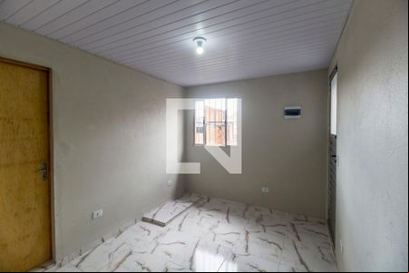 Sala de casa para alugar com 2 quartos, 48m² em Vila Sao Silvestre, Barueri