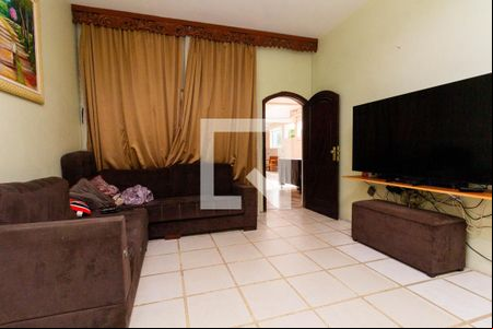 CASA 1: SALA de casa para alugar com 3 quartos, 280m² em Vila Santa Lucia, São Paulo
