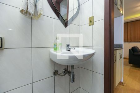 Lavabo de apartamento à venda com 3 quartos, 150m² em Alto Caiçaras, Belo Horizonte