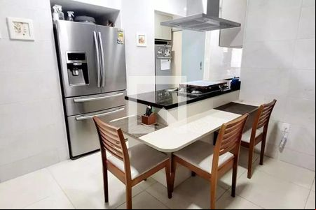 Casa à venda com 4 quartos, 179m² em Barra da Tijuca, Rio de Janeiro