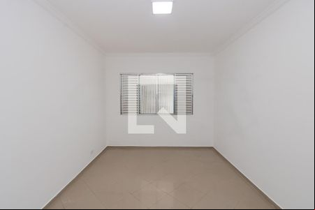 Quarto 1 de casa para alugar com 4 quartos, 330m² em Cidade Antônio Estêvão de Carvalho, São Paulo