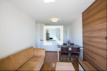 Sala de apartamento para alugar com 2 quartos, 55m² em Vila Homero Thon, Santo André