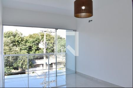 Quarto 1 de casa para alugar com 4 quartos, 150m² em Barreirinha, Curitiba