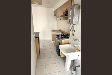 Apartamento à venda com 2 quartos, 56m² em Pestana, Osasco