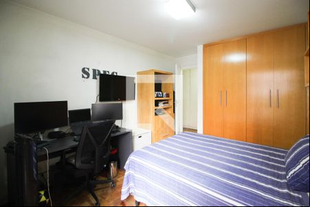 Quarto 1 de apartamento à venda com 3 quartos, 126m² em Moema, São Paulo