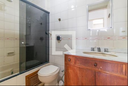 Banheiro de apartamento para alugar com 1 quarto, 43m² em Praia de Belas, Porto Alegre