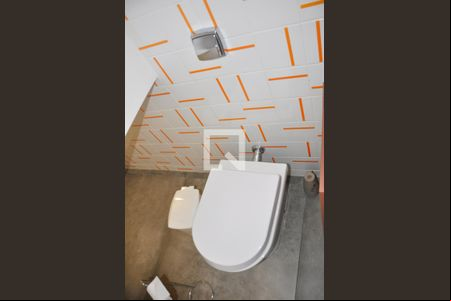 Lavabo de casa à venda com 3 quartos, 175m² em Parque Sao Domingos, São Paulo