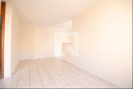 Sala de apartamento para alugar com 2 quartos, 45m² em Riacho Fundo Ii-3a Etapa, Brasília