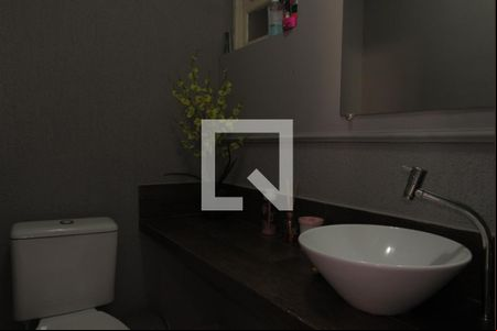 Lavabo de casa de condomínio para alugar com 2 quartos, 116m² em Santa Maria, Osasco